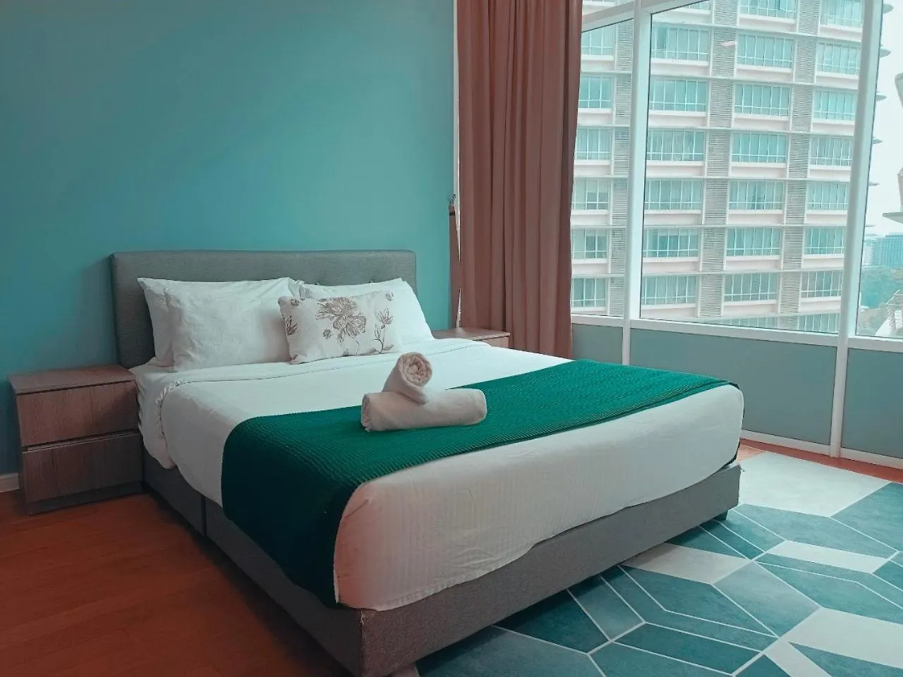 Sky Suites Klcc By Home Stay Kuala Lumpur 0*,