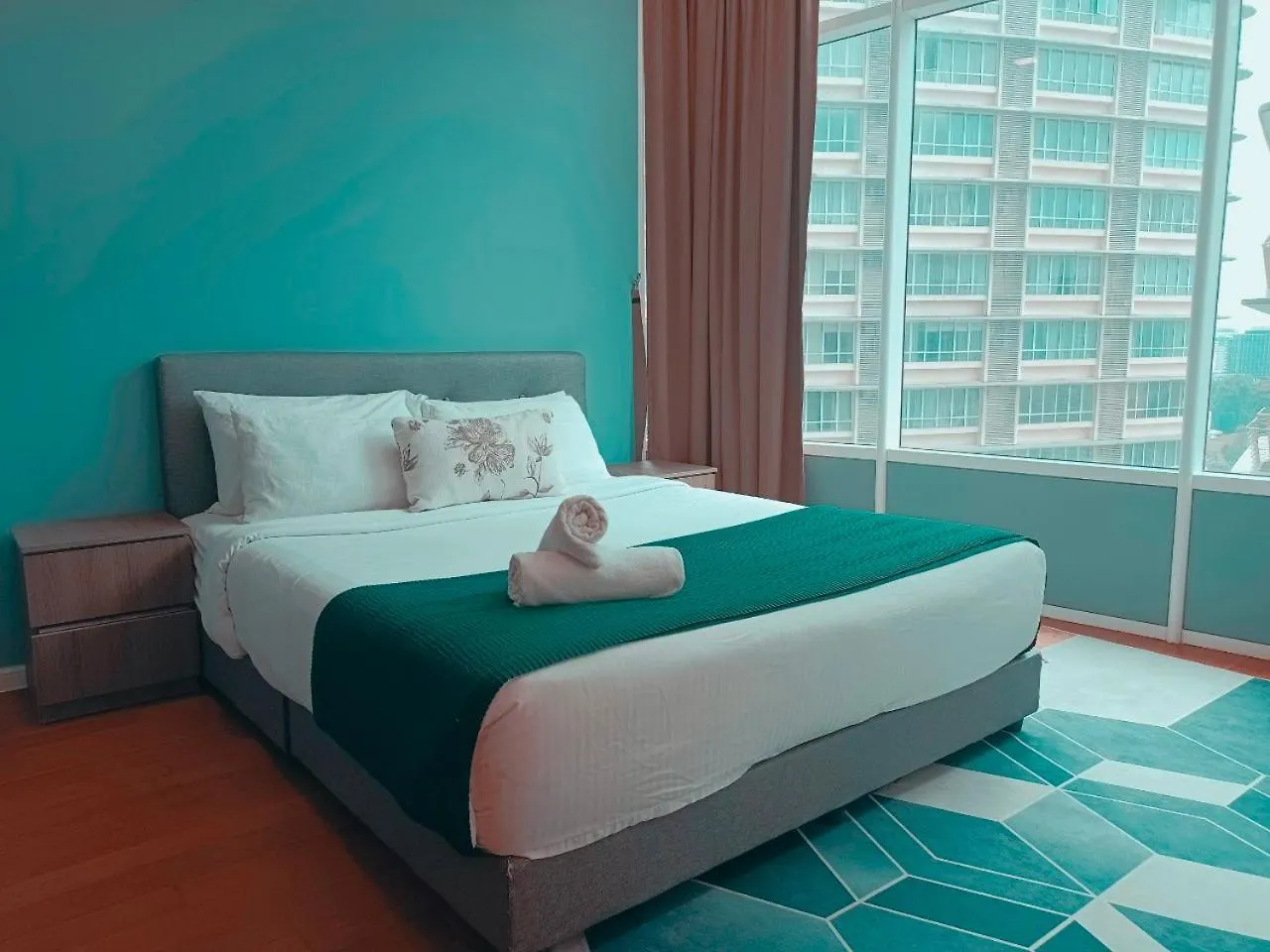 Sky Suites Klcc By Home Stay Kuala Lumpur Apartment